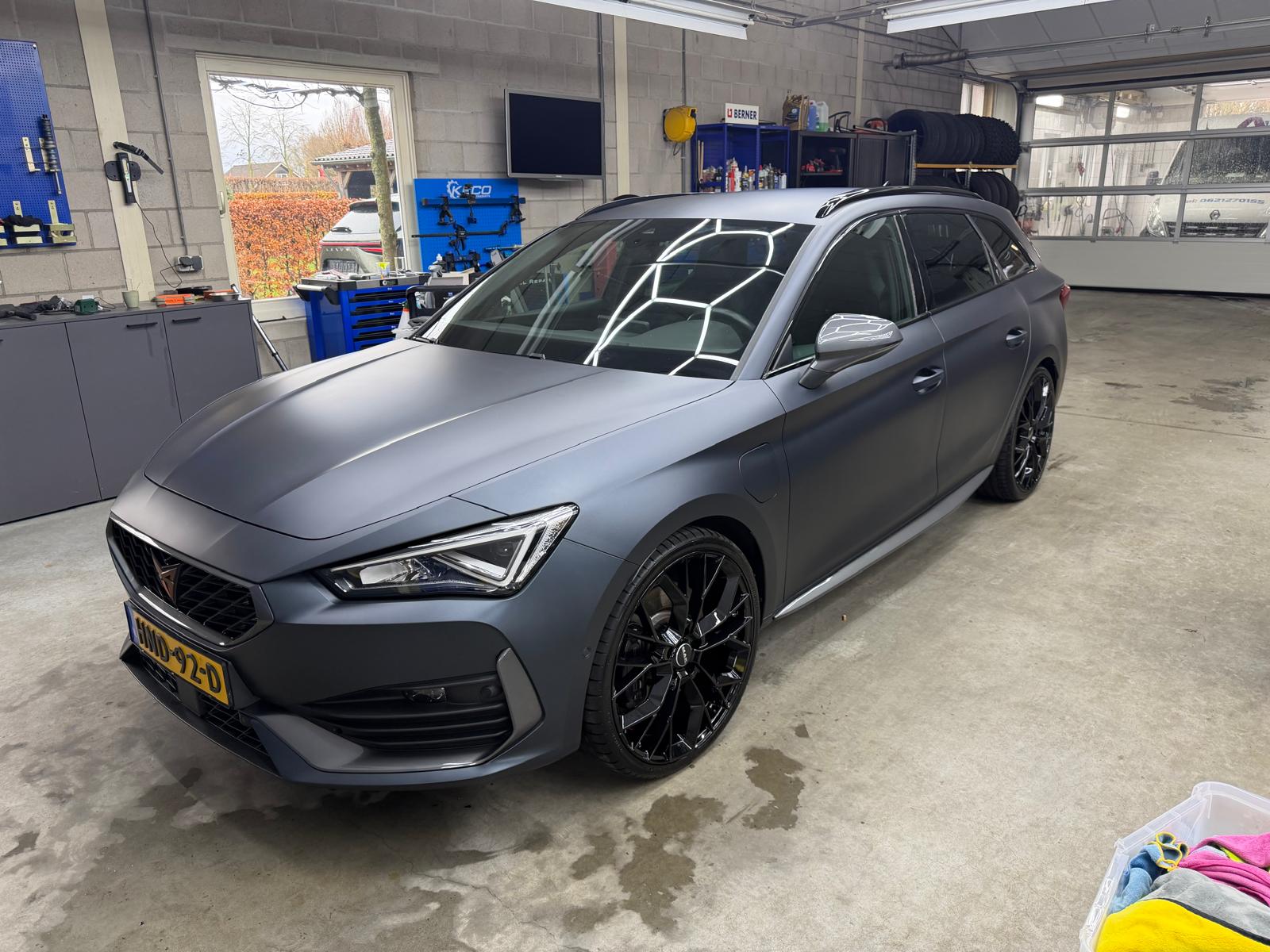 Cupra detailing